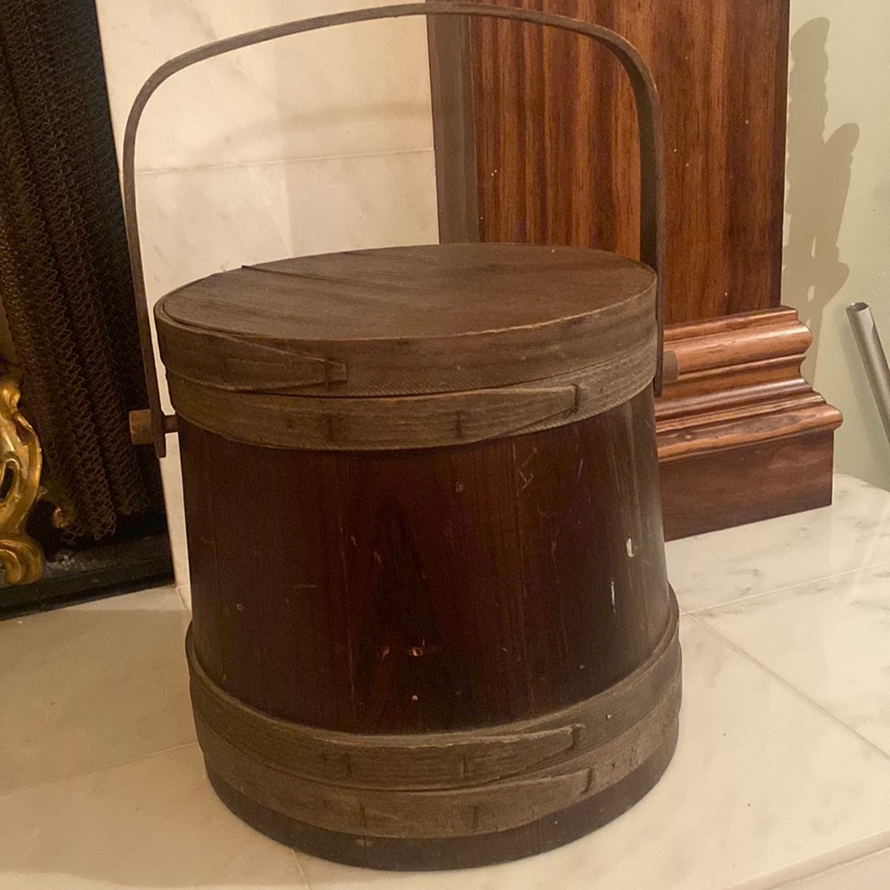 Vintage Firkin Bucket. Gorgeous antique wood Firkin Bucket. Excellent condition